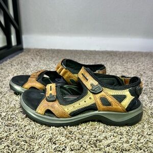 Ecco Yucatan Offroad Sport Sandals Shoes Women's 8.5 US 39 EU Black Brown Straps